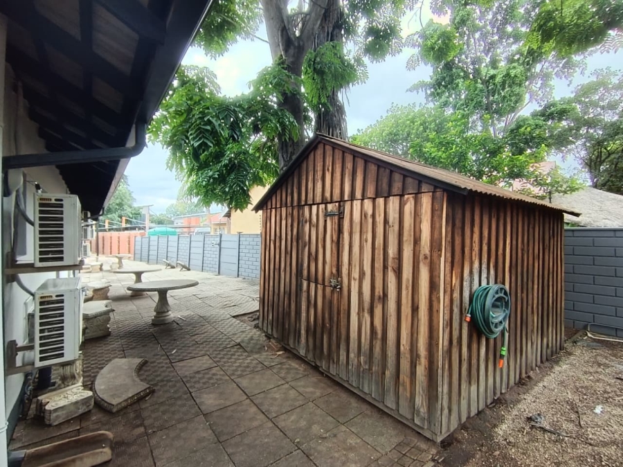 Commercial Property for Sale in Bodorp North West